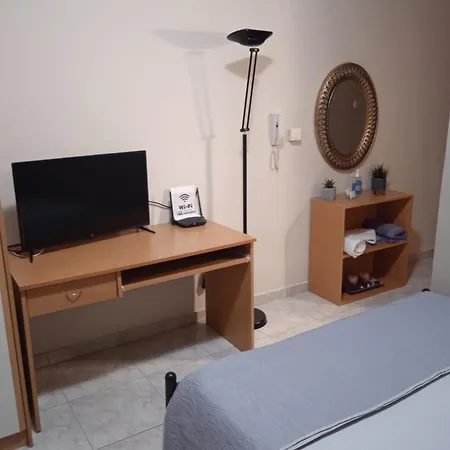 ARION Γ4 Apartment 3* Larissa